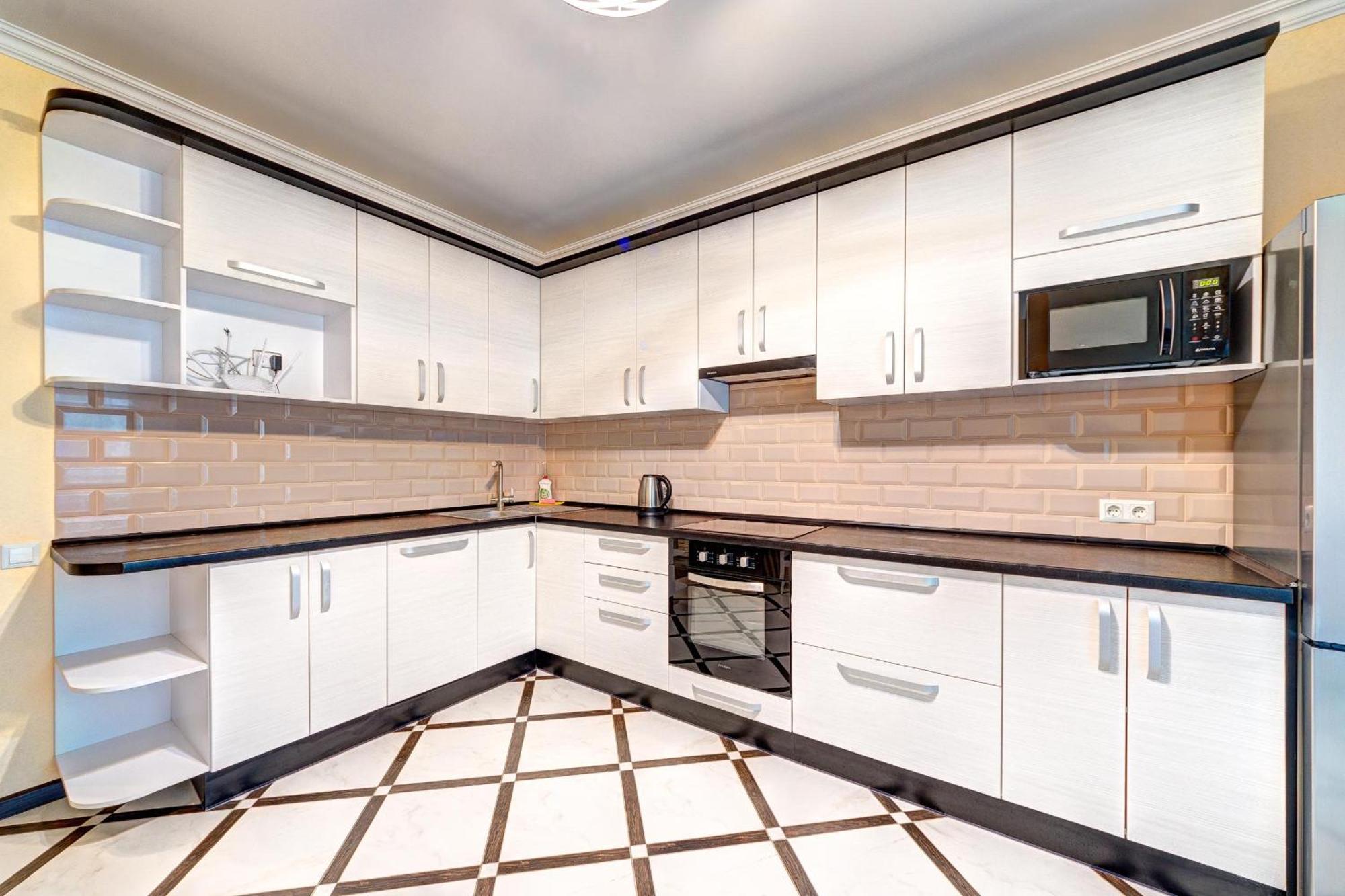 Apartment Voskresenska 18 , Парковые Озера Kiev Ruang foto