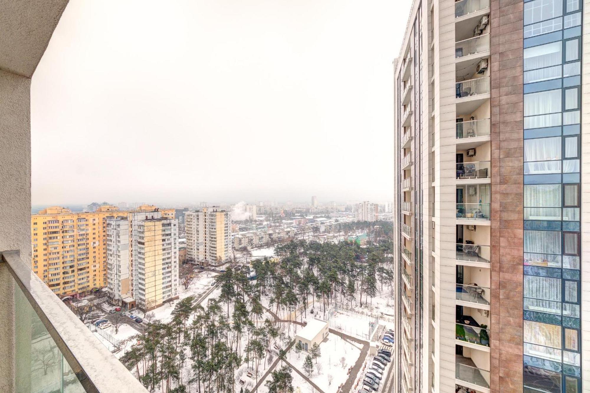 Apartment Voskresenska 18 , Парковые Озера Kiev Ruang foto