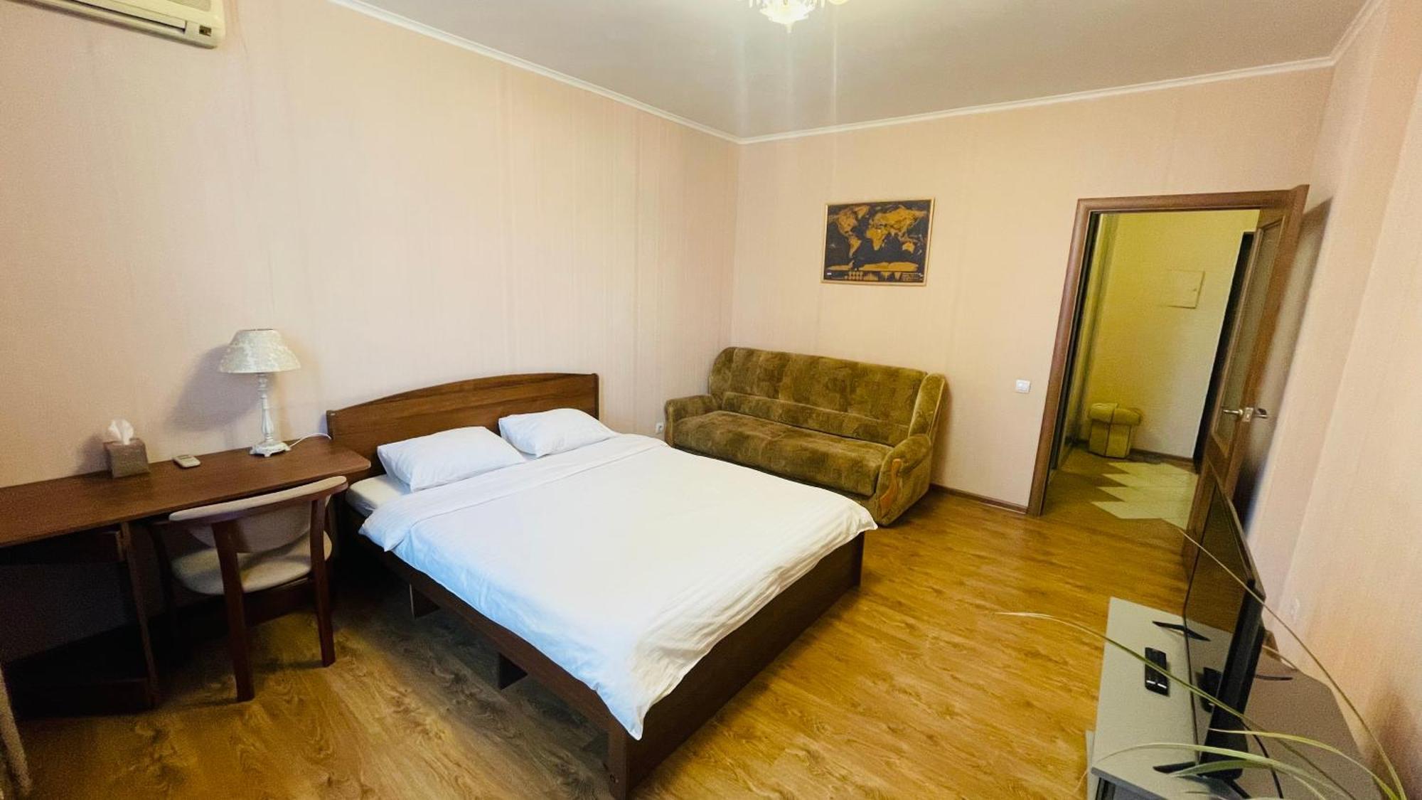 Apartment Voskresenska 18 , Парковые Озера Kiev Ruang foto